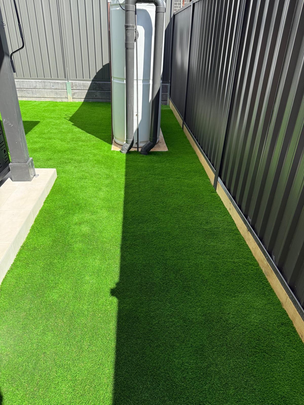 Professional fencing and landscaping services Grantham Farm